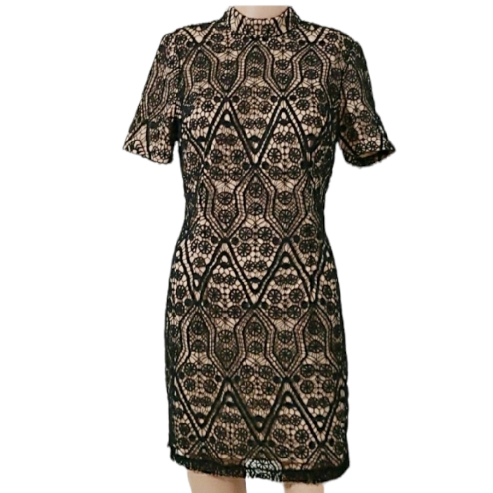 Forever21 Women's short‎ sleeve lace Mini dress Black/Nude Size M